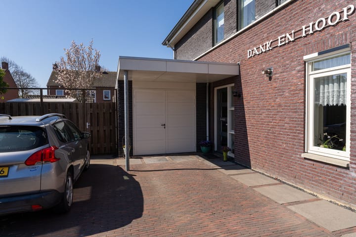 Foto 2 van Dr.Tjalmastraat 51