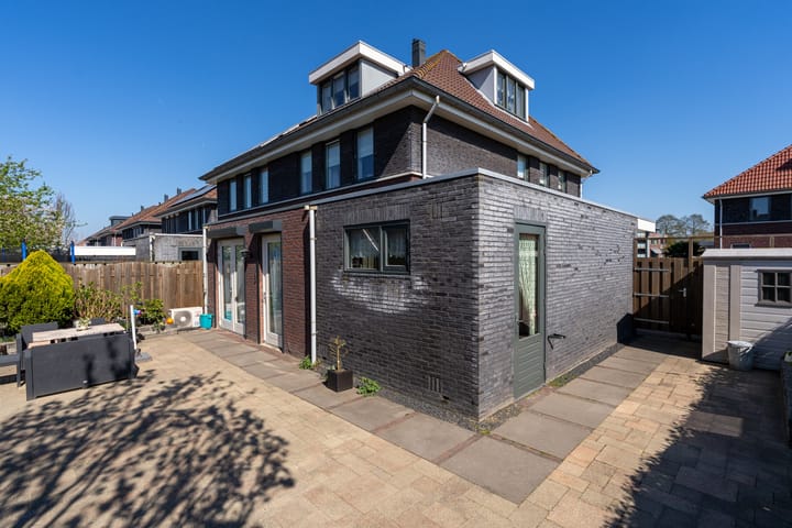 Foto 33 van Dr.Tjalmastraat 51