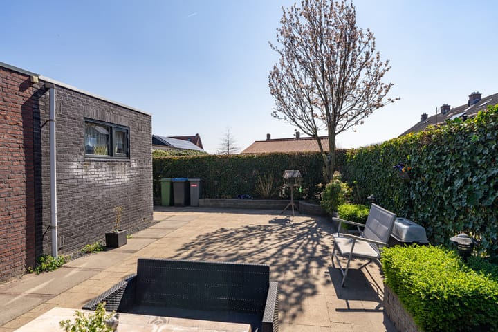 Foto 36 van Dr.Tjalmastraat 51