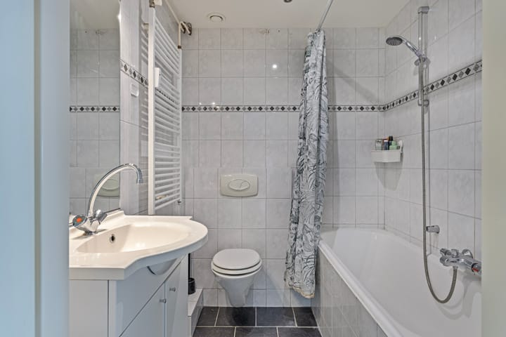 Foto 24 van Postelse Hoeflaan 22-A