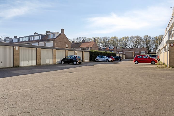 Foto 27 van Postelse Hoeflaan 22-A