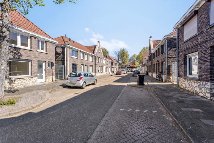 Foto 31 van Schoutstraat 14