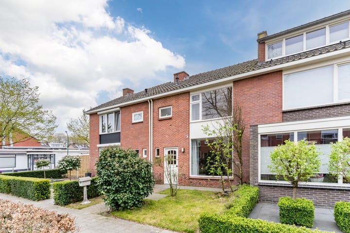 Foto 37 van Graaf Arnulfstraat 11