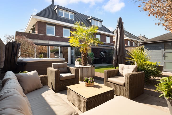 Foto 26 van Calèche 41