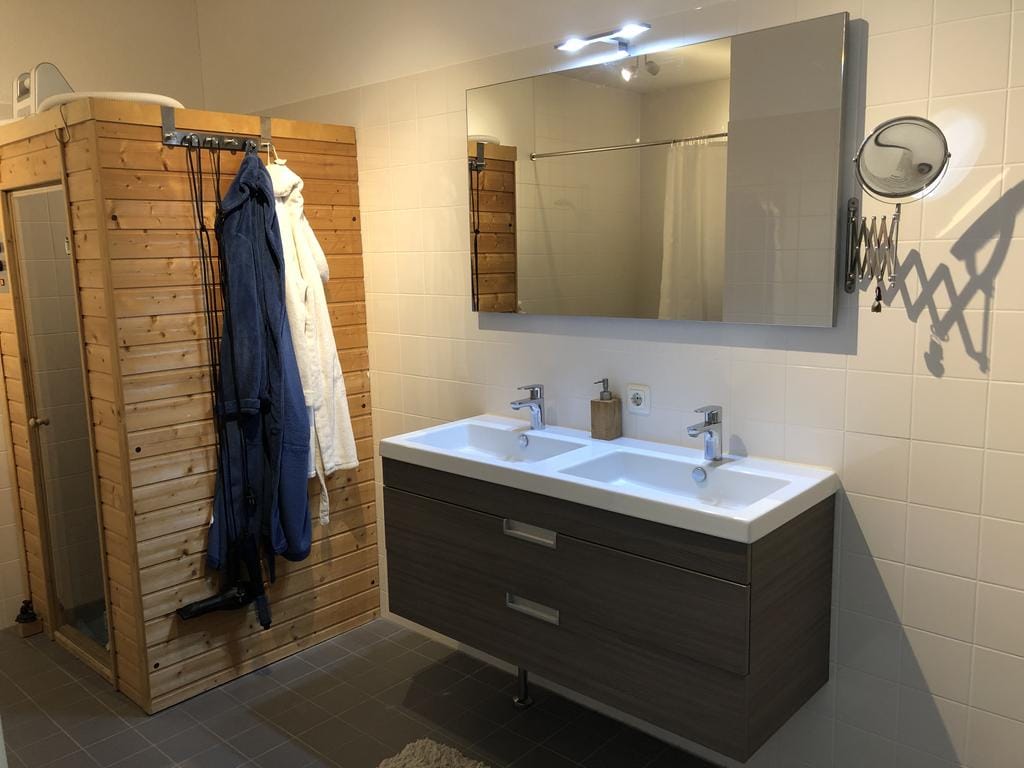 Foto 9 van Raadhuisplein 362