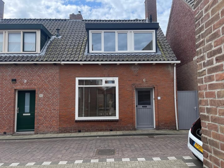 B.J. Blommersstraat 11