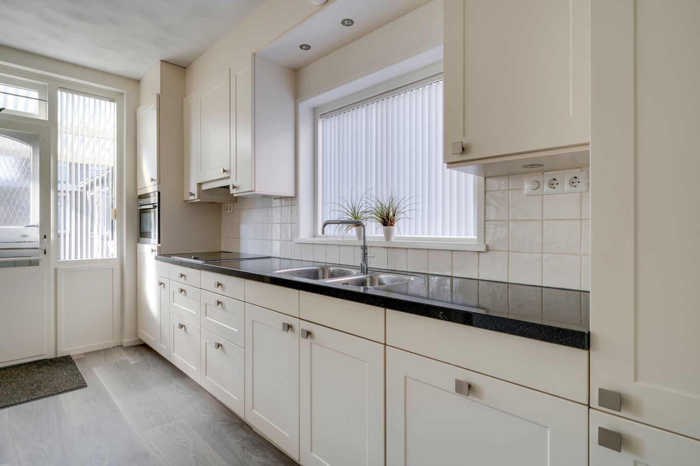 Foto 19 van John F. Kennedylaan 27