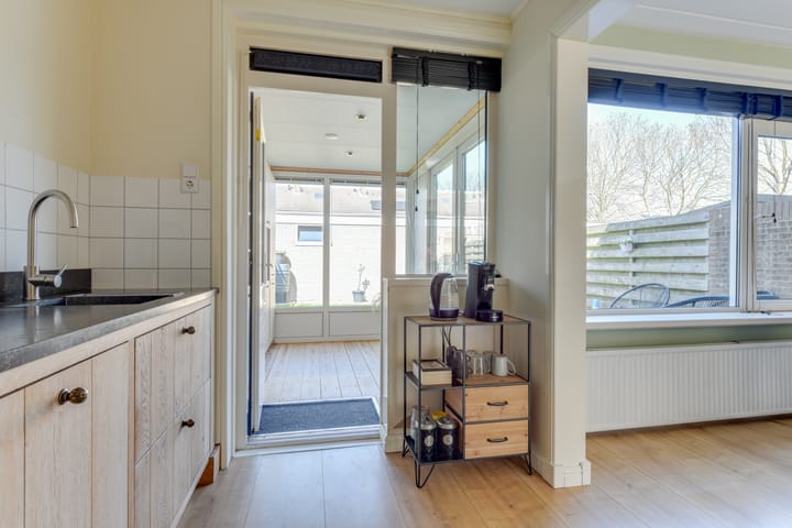 Foto 12 van Julianastraat 28