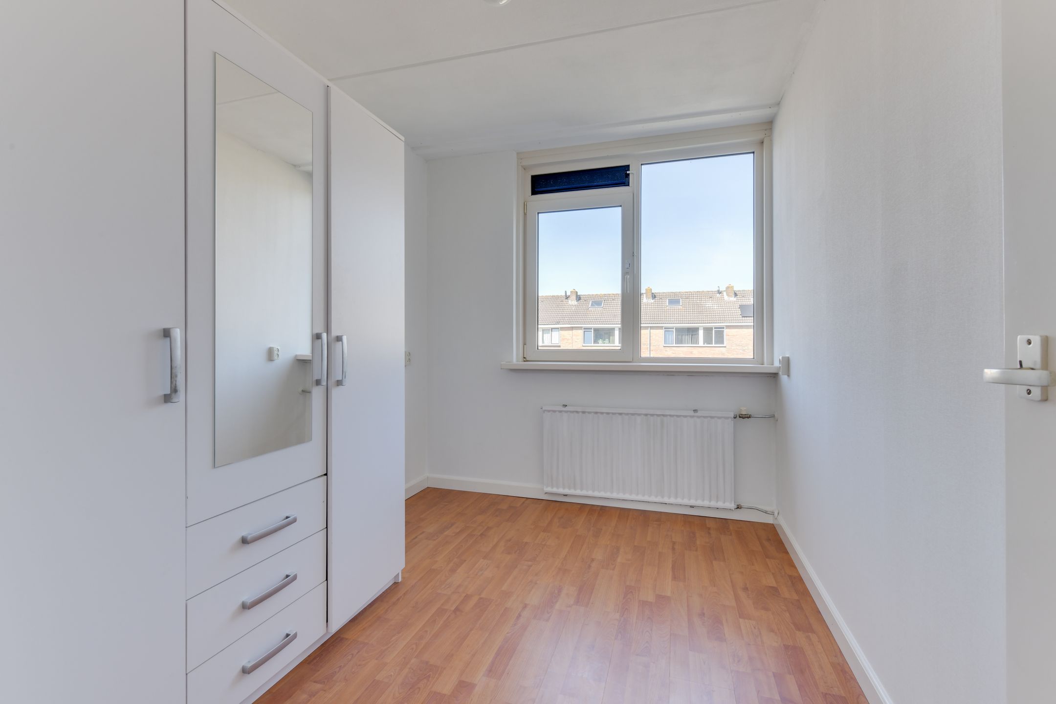 Photo 21 of Julianastraat 28