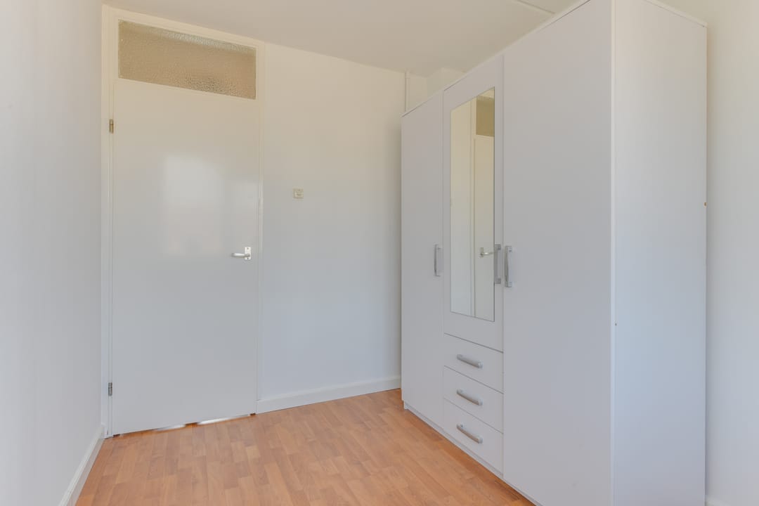 Photo 22 of Julianastraat 28