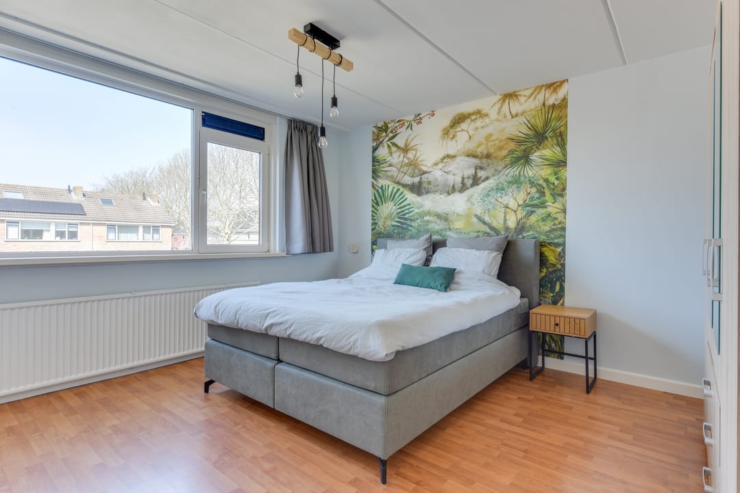 Photo 23 of Julianastraat 28