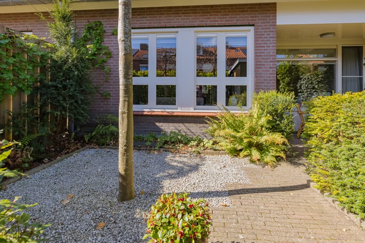 Foto 41 van Sint Adalbertushof 5