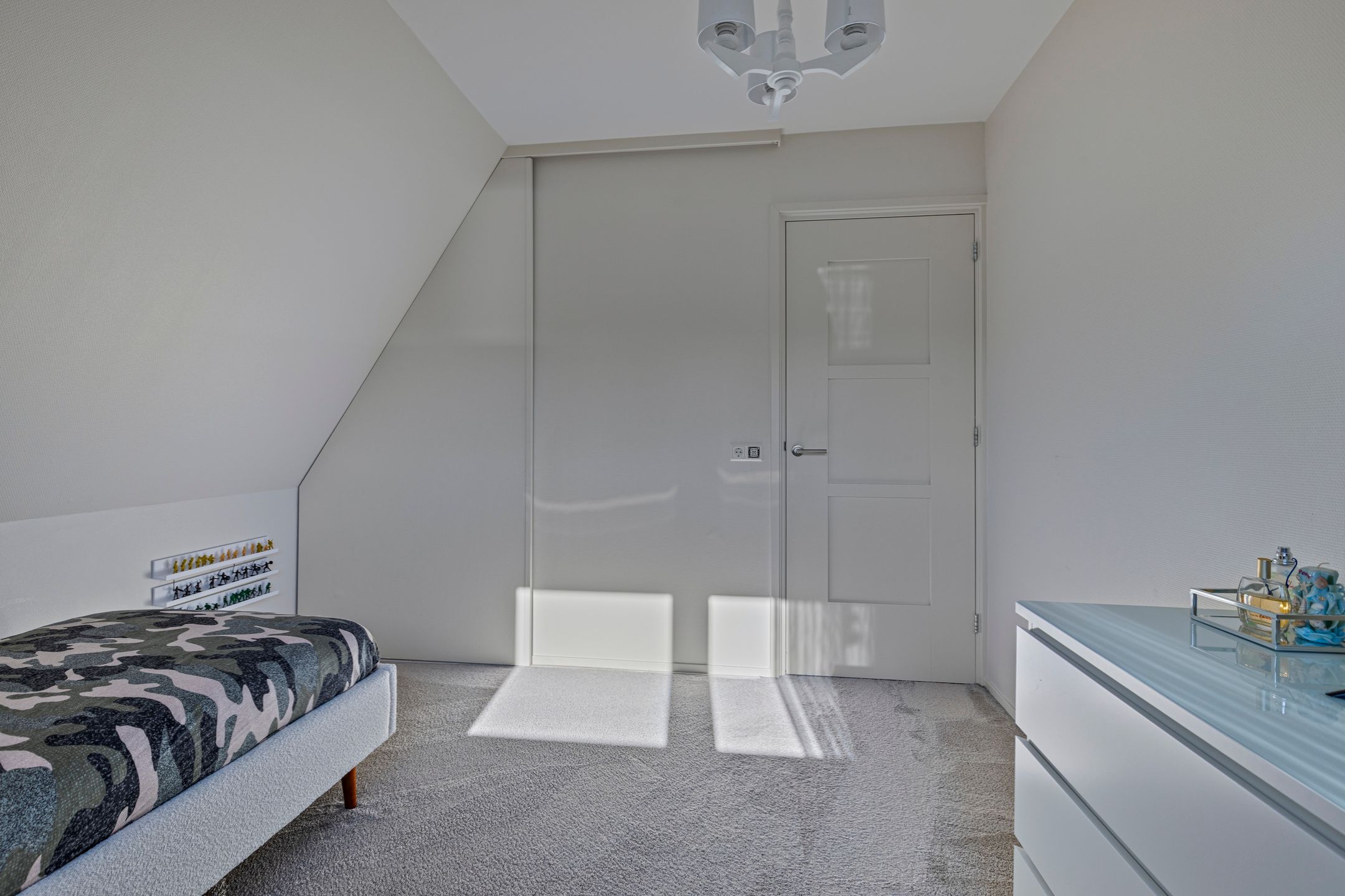 Foto 33 van Waliënsestraat 146