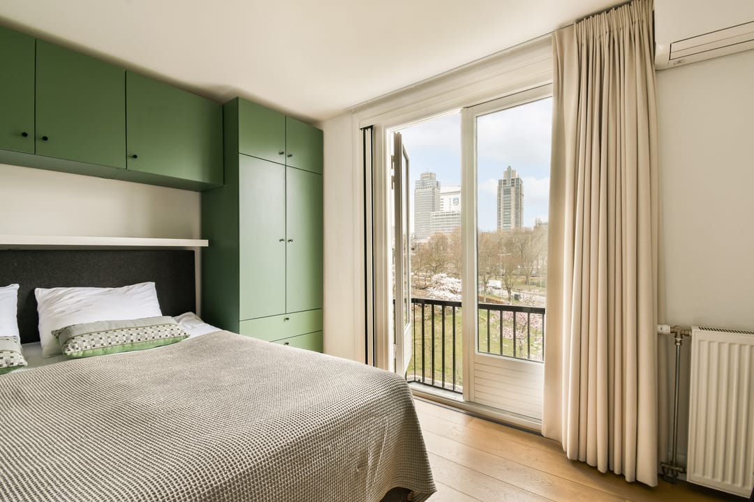 Photo 17 of Uiterwaardenstraat 5-2