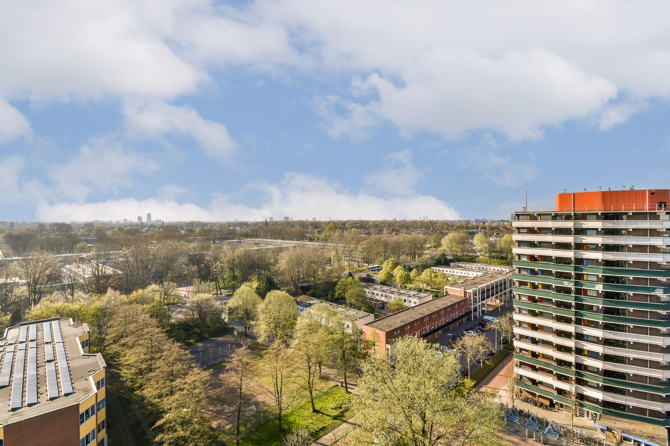 Photo 12 of Loenermark 392