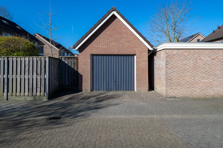 Foto 11 van Akker 38