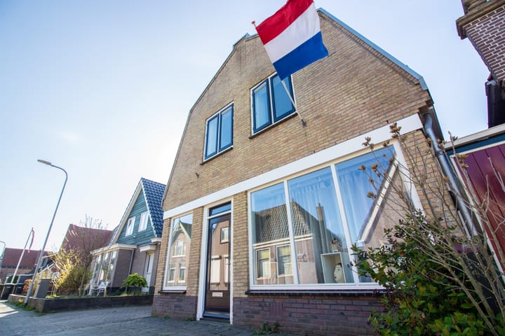 Huis te koop: Hoofdstraat 142 1611 AL Bovenkarspel [Funda]
