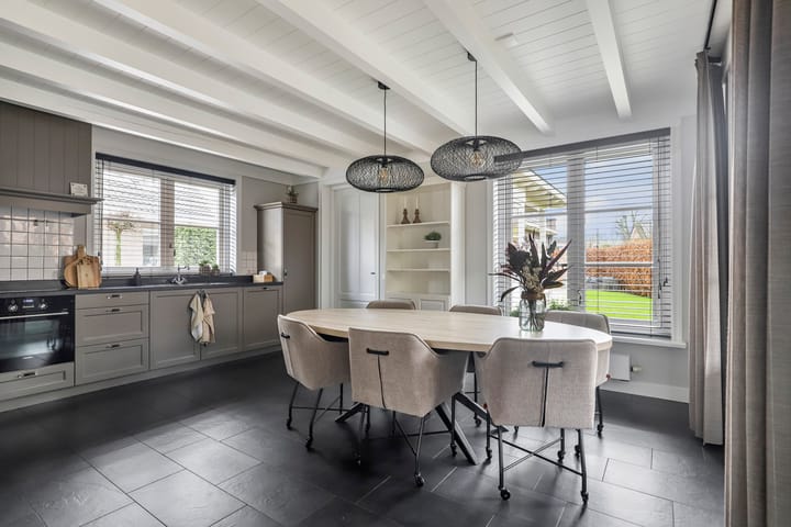 Photo 4 of Hoornbloem 25