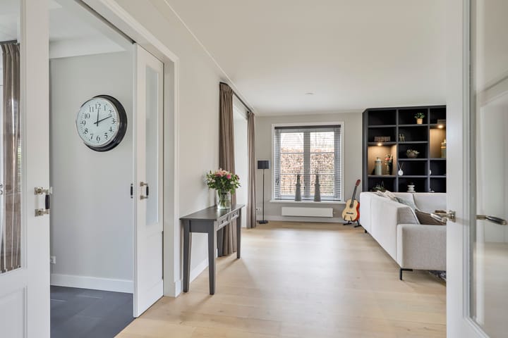 Photo 8 of Hoornbloem 25