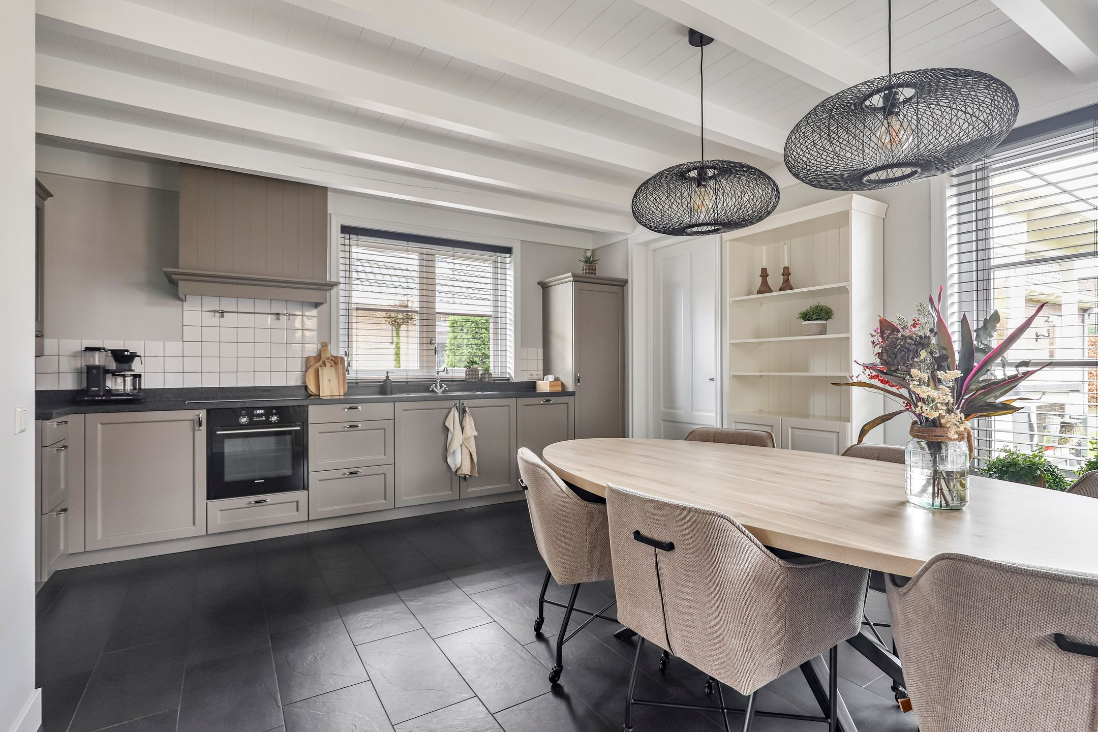 Photo 9 of Hoornbloem 25