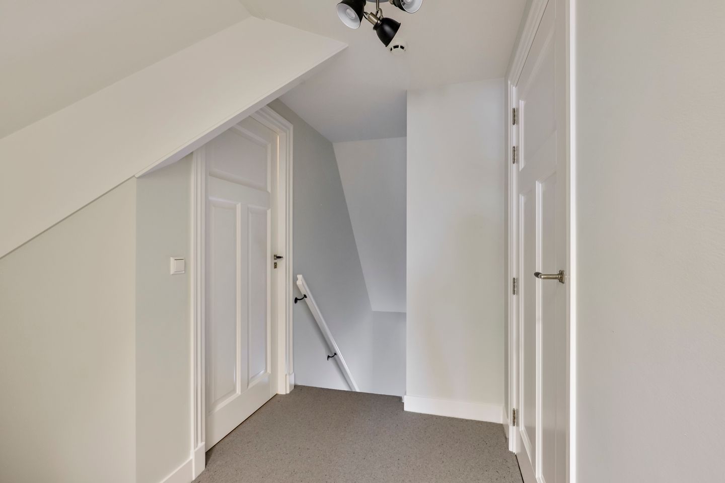 Photo 29 of Hoornbloem 25