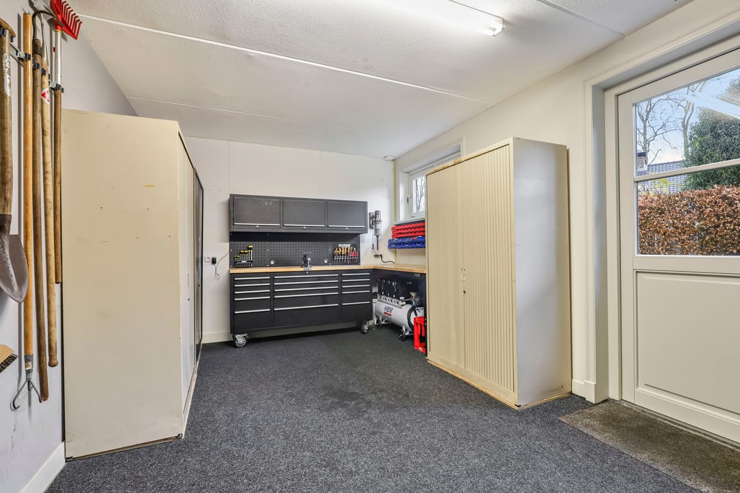 Photo 38 of Hoornbloem 25