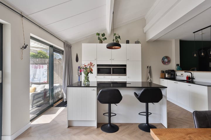 Foto 12 van de Leemput 19