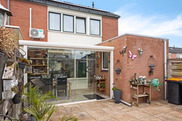 Photo 30 of Wijkstraat 88