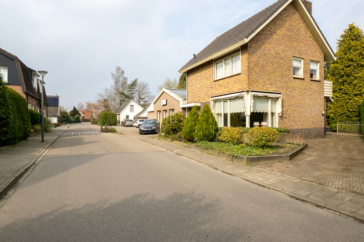 Foto 9 van Tichelweg 48-A