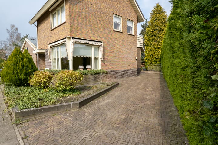 Foto 10 van Tichelweg 48-A