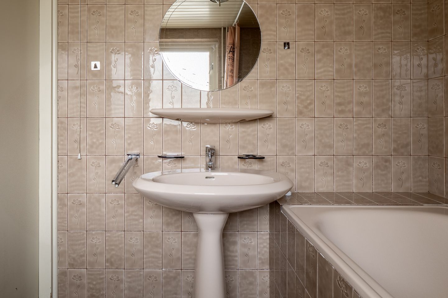 Foto 29 van Tichelweg 48-A