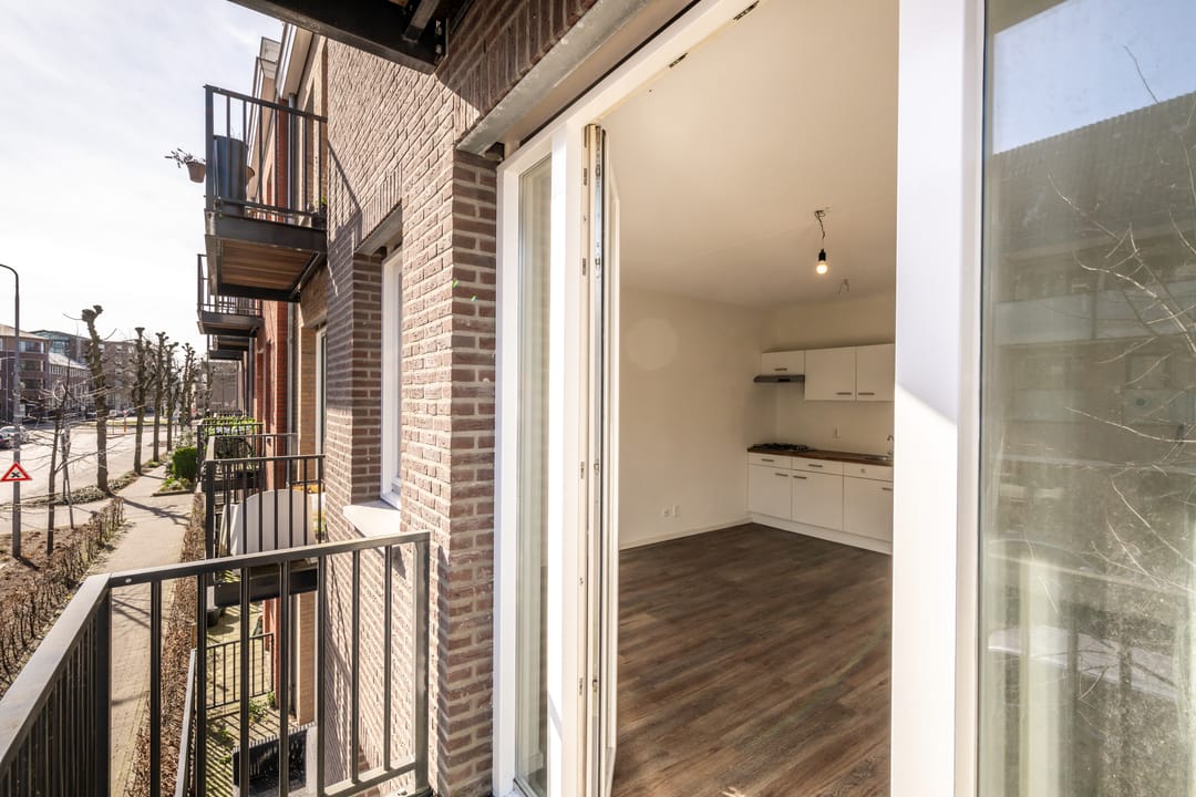 Foto 16 van Julianastraat 9-E