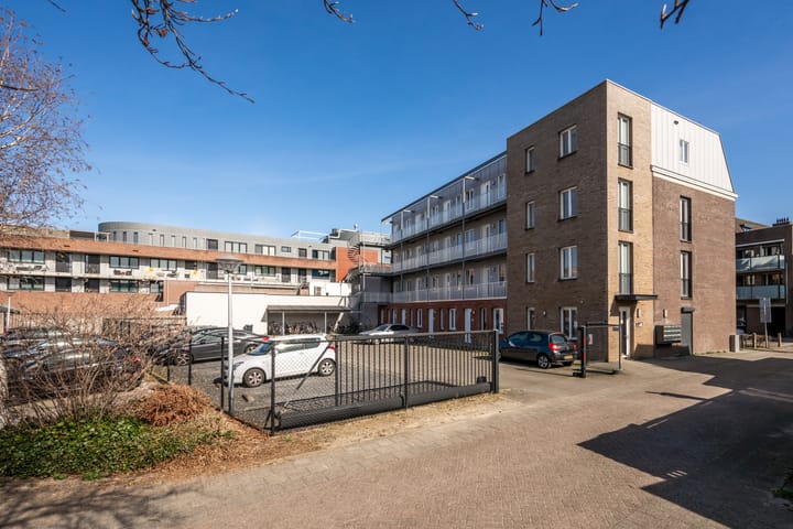 Foto 20 van Julianastraat 9-E