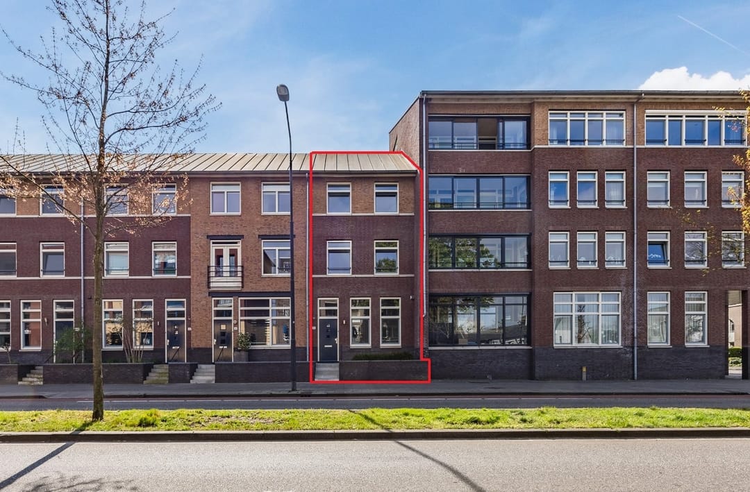 Photo 1 of Koopmanstraat 26