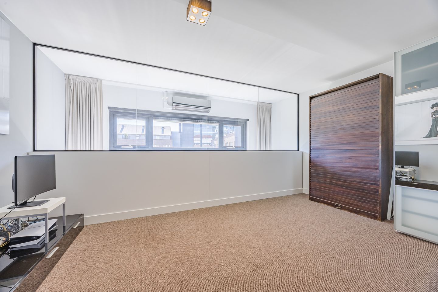 Photo 29 of Koopmanstraat 26