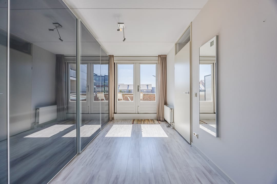 Photo 43 of Koopmanstraat 26