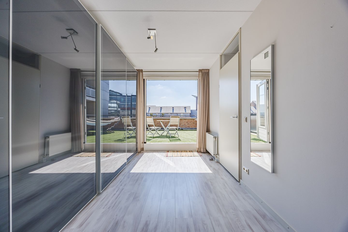 Photo 44 of Koopmanstraat 26