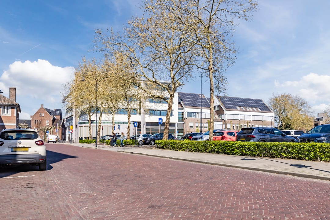 Photo 61 of Koopmanstraat 26