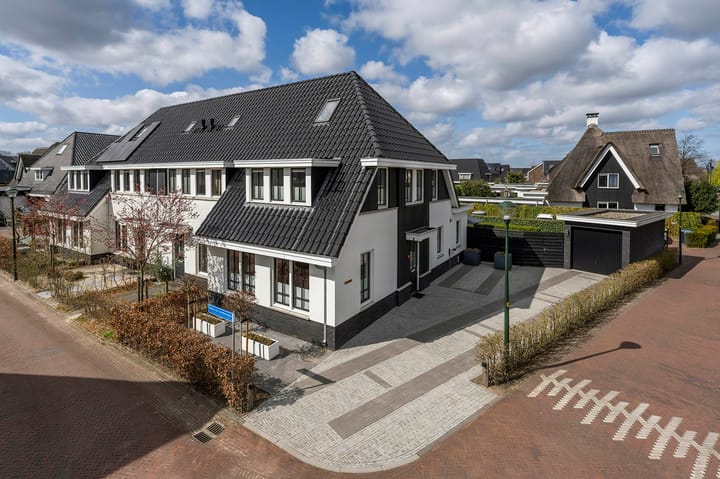 Foto 3 van Adama van Scheltemalaan 17