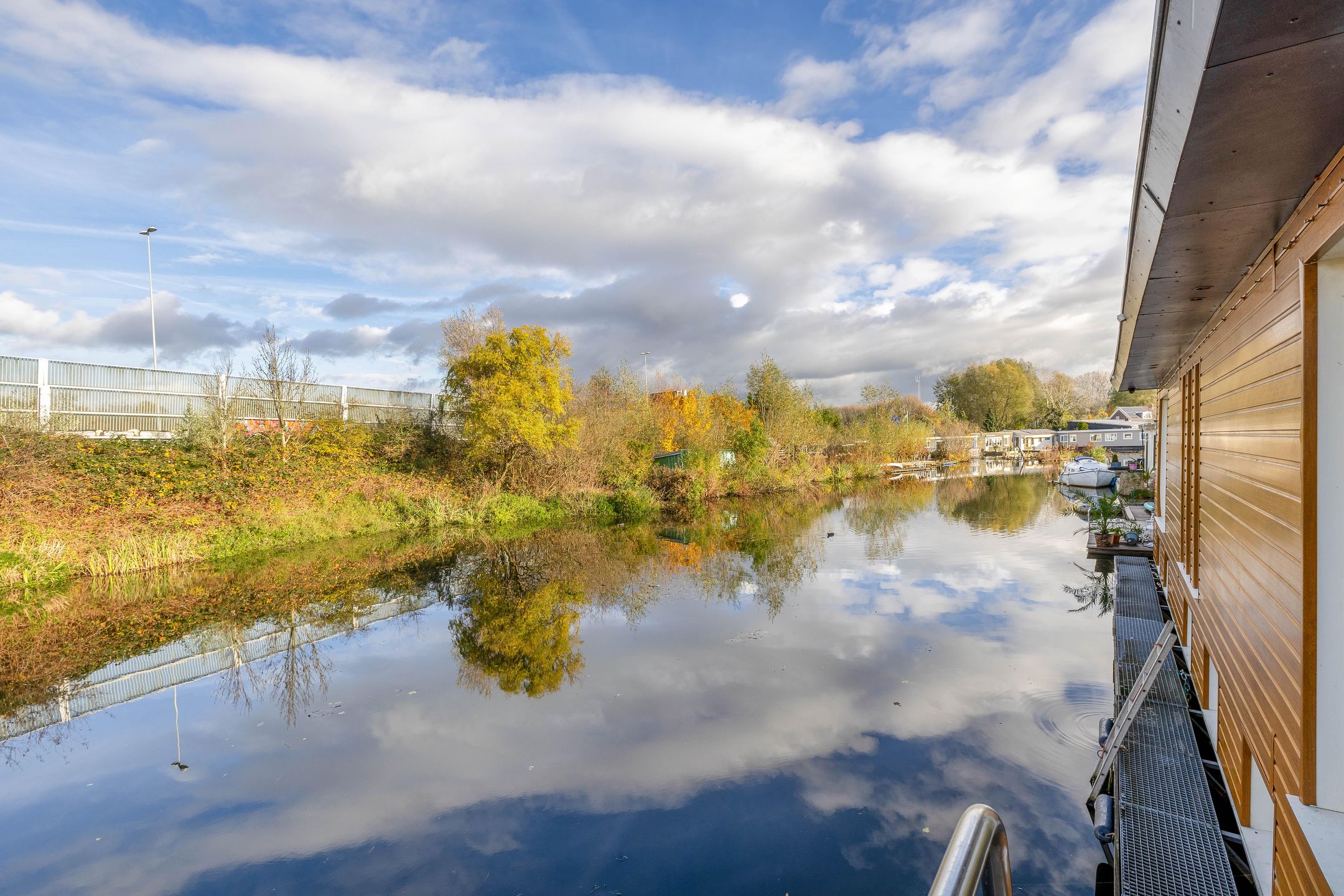 Photo 3 of Kanaalweg 45