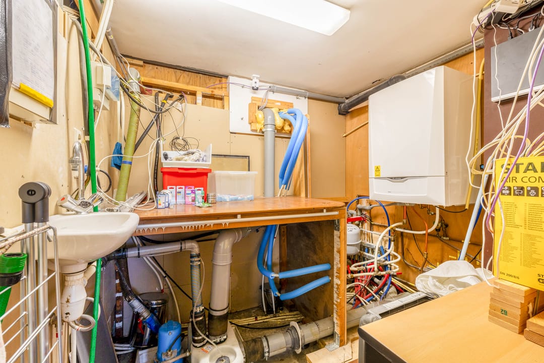 Photo 38 of Kanaalweg 45