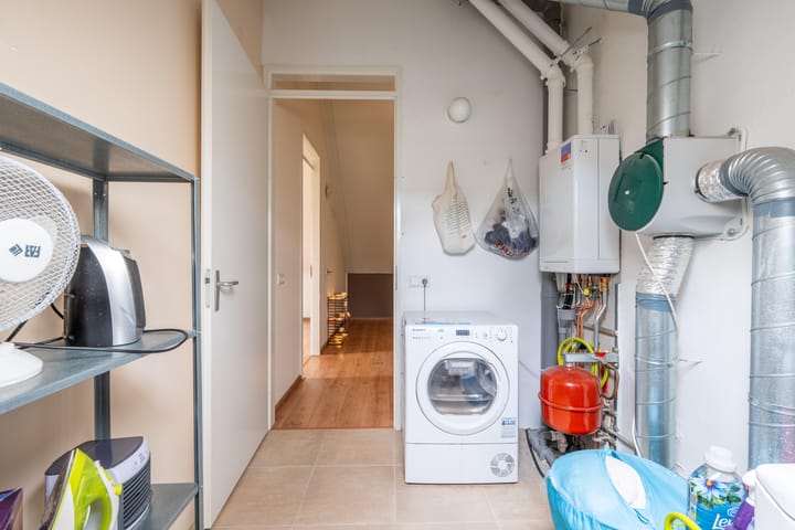 Foto 20 van Sigmundplantsoen 64