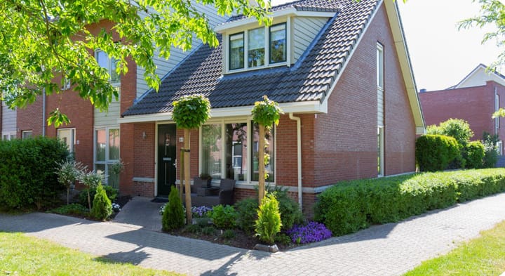 Foto 28 van Sigmundplantsoen 64