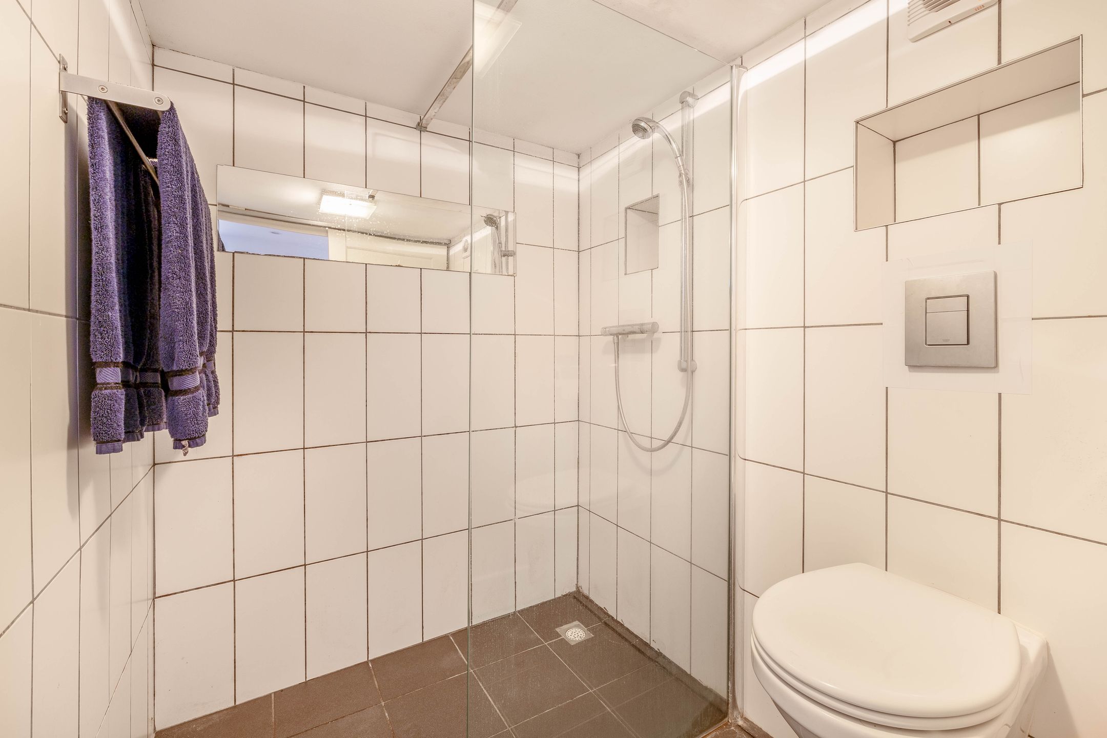 Photo 48 of Kanaalweg 45