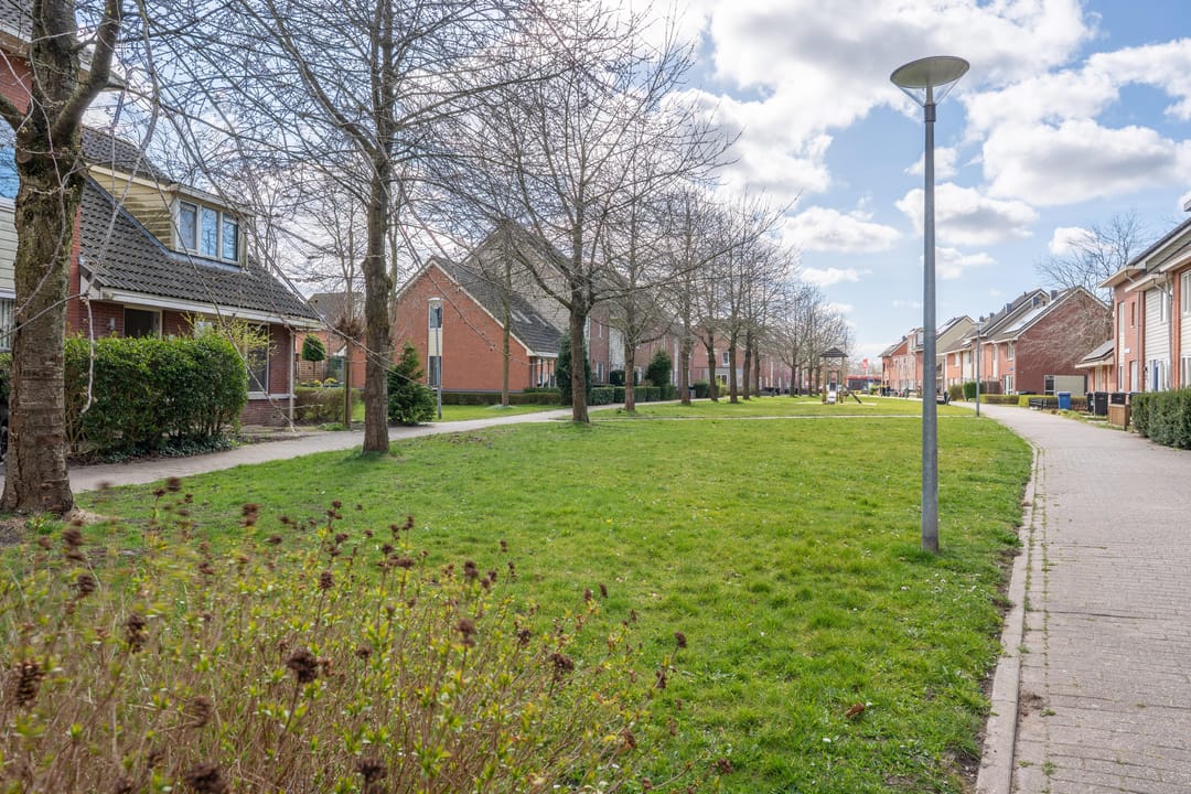 Photo 26 of Sigmundplantsoen 64