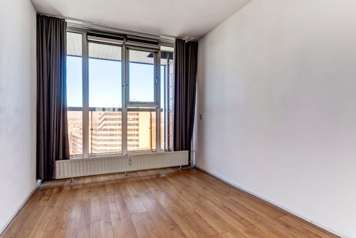 Foto 14 van Burg. Hustinxstraat 292