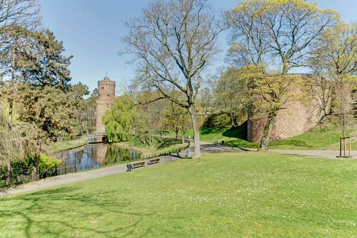 Foto 22 van Burg. Hustinxstraat 292