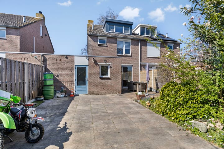 Foto 16 van Nieuwe Tijningen 85