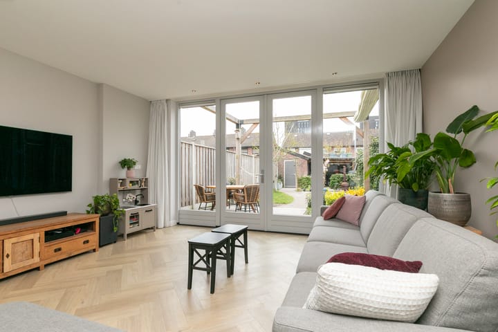 Foto 17 van Willem Barendszstraat 49