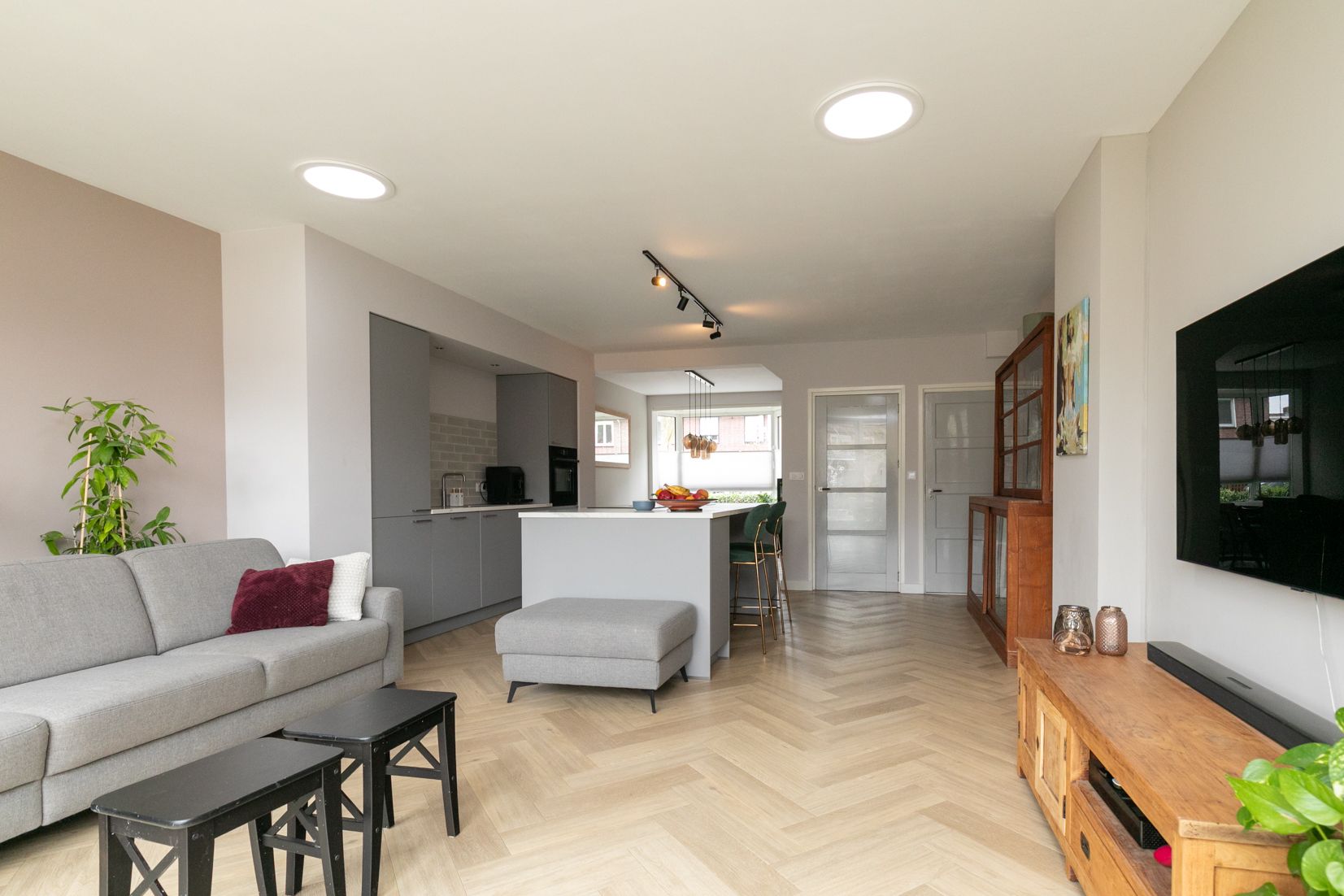 Foto 18 van Willem Barendszstraat 49